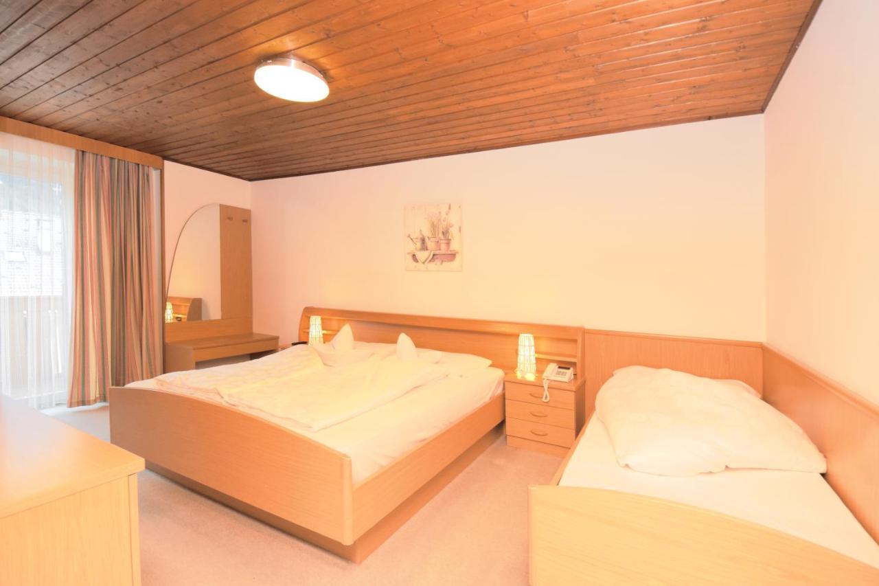 מונגואלפו Hotel Chalet Olympia מראה חיצוני תמונה