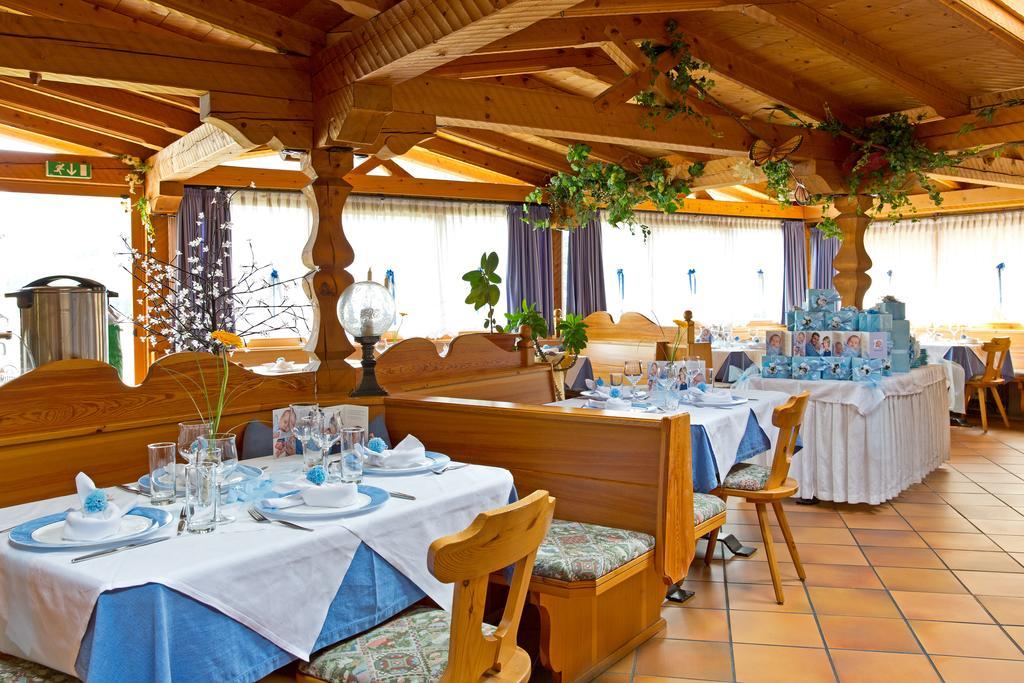 מונגואלפו Hotel Chalet Olympia מראה חיצוני תמונה