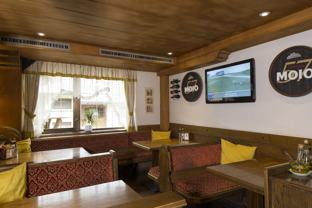 מונגואלפו Hotel Chalet Olympia מראה חיצוני תמונה